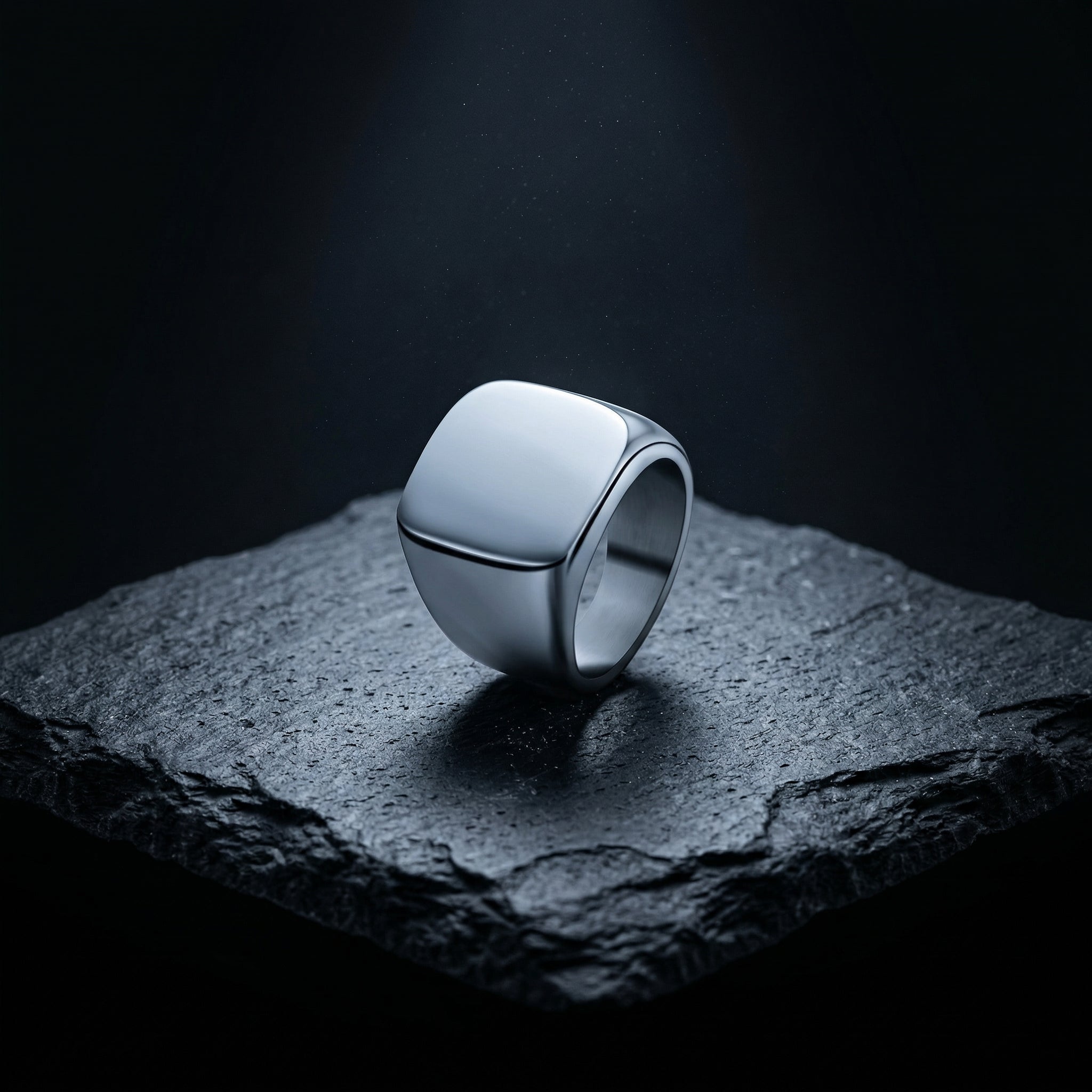 The Elyon Signet — Polished Steel