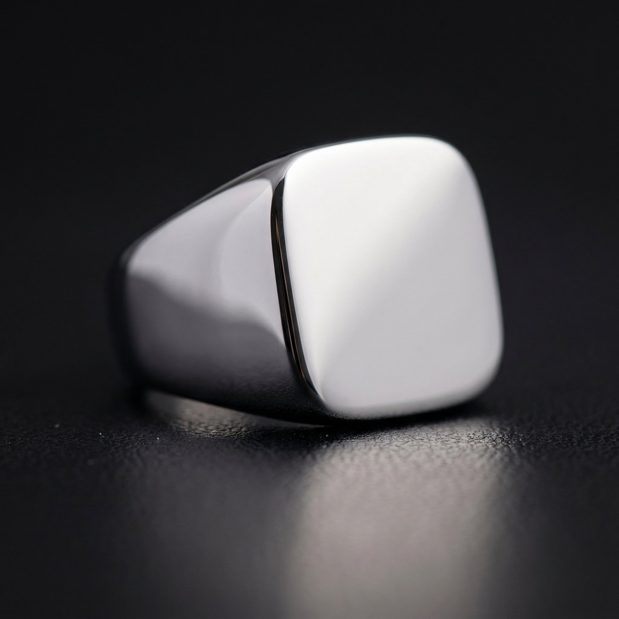 The Elyon Signet — Polished Steel