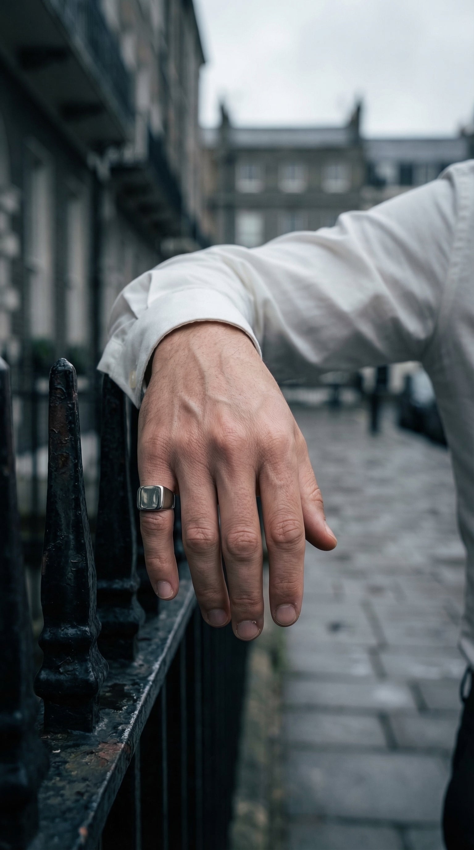 The Elyon Signet — Polished Steel